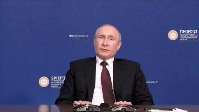 Путин считает себя не вправе оценивать деятельность коллег