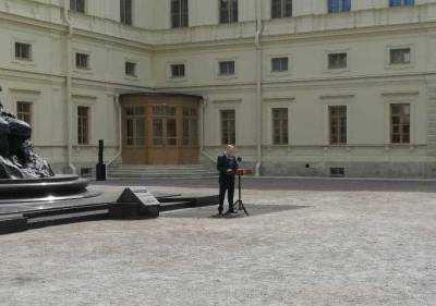 Владимир Путин посетил открытие памятника Александру III в Гатчине