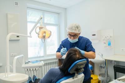 Доктор Мясников: больные зубы провоцируют опасные заболевания