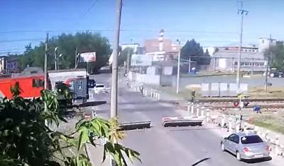 Поезд насмерть сбил молодого велосипедиста в Ялуторовске
