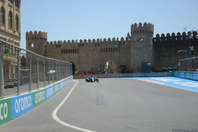 В рамках Гран-при Азербайджана "Формулы 1" начался квалификационный заезд в классе F1