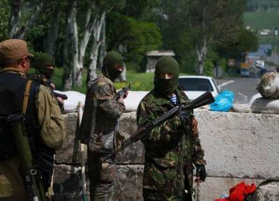 На Донбассе неизвестные разгромили опорный пункт террористов «ДНР»