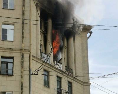 Названа вероятная причина пожара на проспекте Стачек в Петербурге