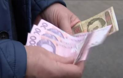 Коснется миллиона украинцев: кому пересчитают пенсии и доплатят за 2 месяца