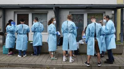 Индийская мутация коронавируса уже в Германии? В Дрездене провели массовое тестирование