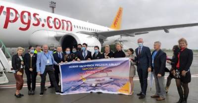 Самолет авиакомпании Pegasus Airlines впервые приземлился в Херсоне