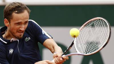 Медведев не ждёт простого матча с Гарином в четвёртом круге «Ролан Гаррос»
