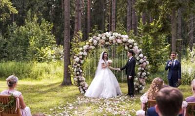 Кожен третій шлюб: іноземці влаштували весільний бум в Україні