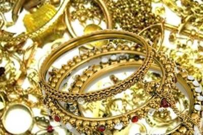 Жительница Борзи продала пенсионерке бижутерию на 25 тыс. руб. под видом золота