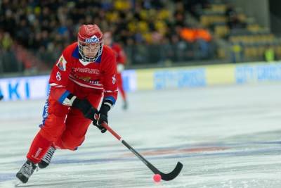 На 32-м году жизни скончался хоккеист «Енисея» Максим Ишкельдин