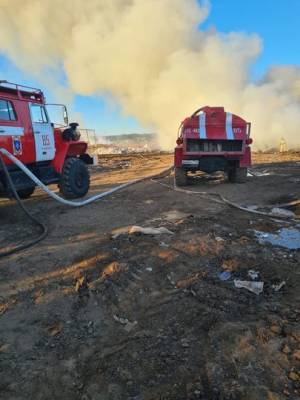 В Башкирии снова горит свалка