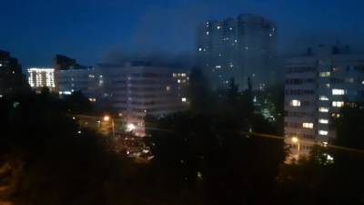 Огонь уничтожил комнату и коридор в квартире на аллее Котельникова