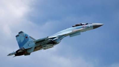 Экипажи Су-35С отработали ведение боя без ориентиров над Балтикой
