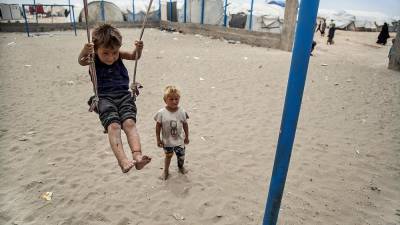 Курды возвращают Нидерландам "детей ИГ" - ru.euronews.com - Сирия - Бразилия - Испания - Голландия - Курдистан - Камышлы