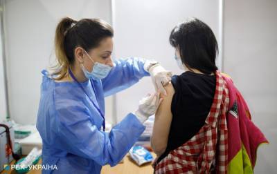 В Украине COVID-прививку получили еще более 40 тысяч граждан