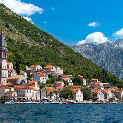 Российские туристы могут посетить Черногорию без ПЦР-тестов