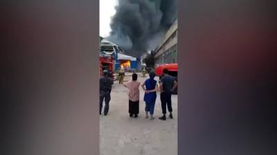 В Подмосковье локализовали крупный пожар на складе