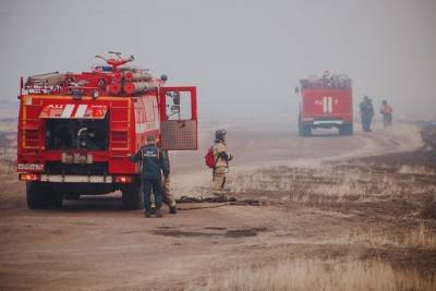 Количество привлечённых к тушению пожара на Молоковке превысило 100 человек