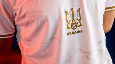 Украина представила форму с силуэтом Крыма для Евро-2020