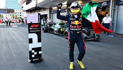 Серхио Перес выиграл Гран-при Азербайджана