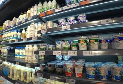 От молока будет только вред: в Минздраве назвали категории граждан, которым противопоказан этот продукт