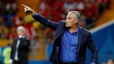 Главного тренера сборной Бразилии могут уволить из-за отказа играть на Кубке Америки