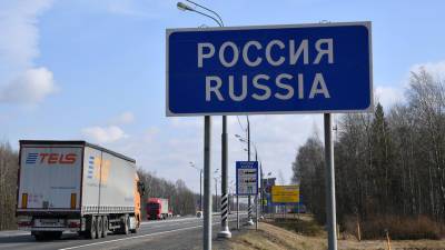 Иностранным грузовикам и автобусам с неоплаченными штрафами запретили покидать Россию