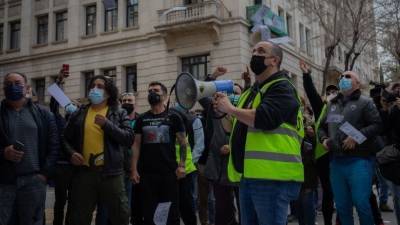 В Стокгольме полиция разогнала митинг против ограничений в связи с пандемией