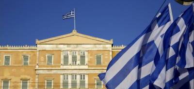 Грецию вынуждают признать Косово