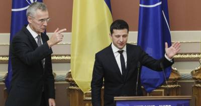 "На кону независимость" - Зеленский призвал немедленно решить вопрос вступления Украины в НАТО