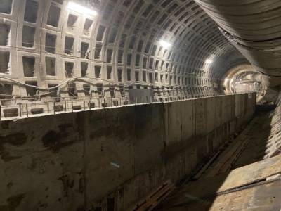 Стали известны сроки открытия станции метро «Горный институт»