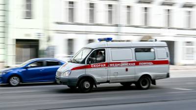 Юный водитель на Toyota Crown протаранил столб в Петропавловске-Камчатском