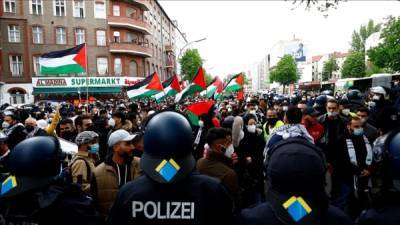 Антисемитам в Германии хотят законодательно показать на дверь