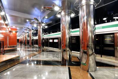На «зеленой» ветке метро интервал движения поездов вернулся к норме