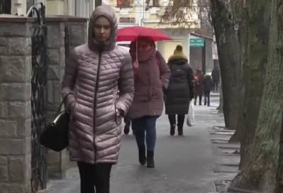 Українців змусять працювати більше: в Раді хочуть скасувати частину вихідних і святкових днів