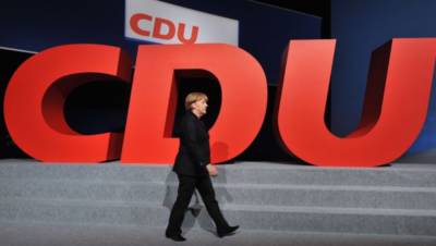 Партия Меркель уверенно побеждает на местных выборах в Германии