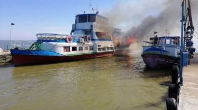 В Одесской области пожарные ликвидировали пожар на катере