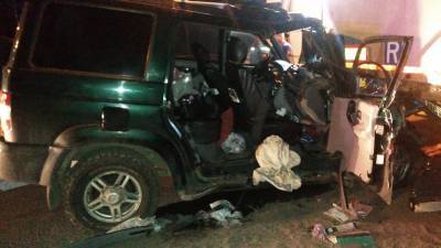 Фото: водитель УАЗ «Патриот» уснул за рулем и столкнулся с грузовиком в Ленобласти