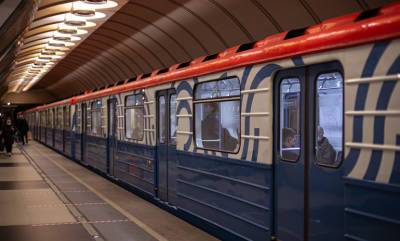 С 12 на 13 июня метро Петербурга будет работать всю ночь