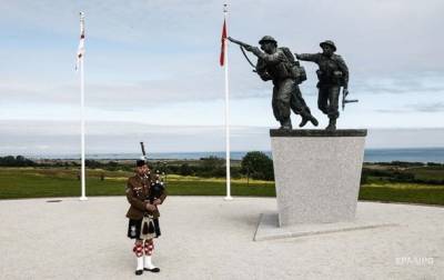 Годовщина высадки в Нормандии: установлен монумент