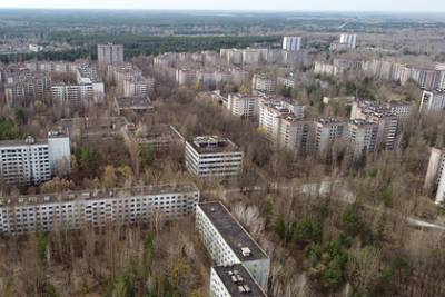 Зеленский предложил превратить Чернобыль в большую туристическую зону