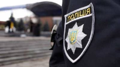 В Киеве злоумышленники-рецидивисты украли терминал