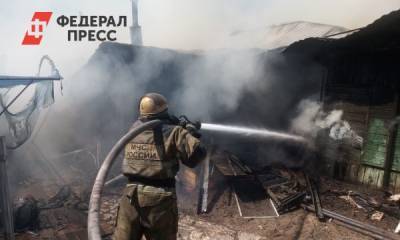 В Омске сгорело несколько частных домов