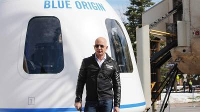 Основатель Amazon Джефф Безос отправится в космос на собственном корабле