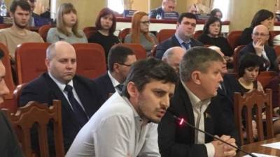 Липецкий депутат уехал из России "по соображениям безопасности"
