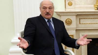 Лукашенко лишили звания почетного доктора КНУ Шевченко
