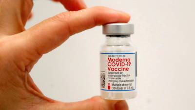 Moderna запросила одобрение в ЕС вакцины от COVID-19 на подростках