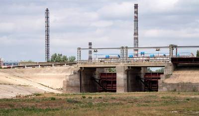 Дамба в Украине, созданная для водной блокады Крыма, дала течь