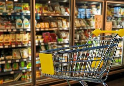 В Беларуси ввели регулирование цен на основные продукты питания