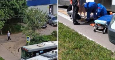 Автобус сбил пешехода на зебре в Подмосковье